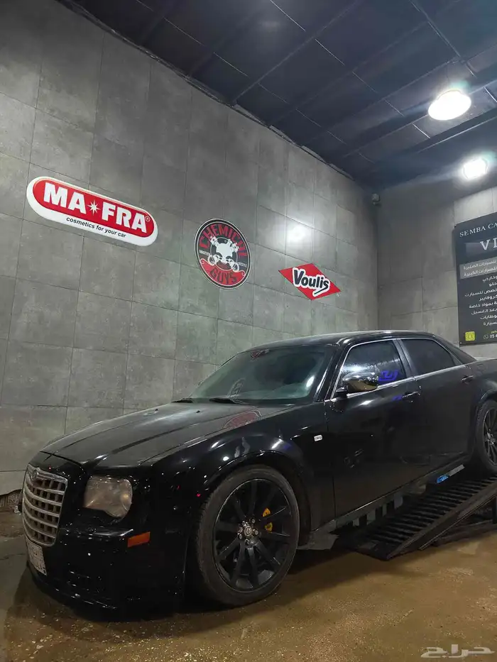 كرايسلر اس ار تي SRT8 2006 للبيع او للبدل 23