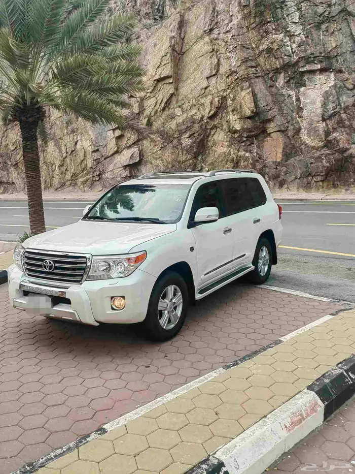 لاندكروزر 2015 سعودي جي اكس ار ستين عام 1