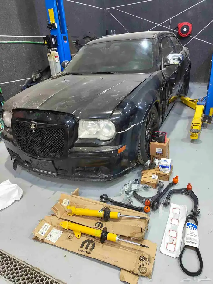 كرايسلر اس ار تي SRT8 2006 للبيع او للبدل 22
