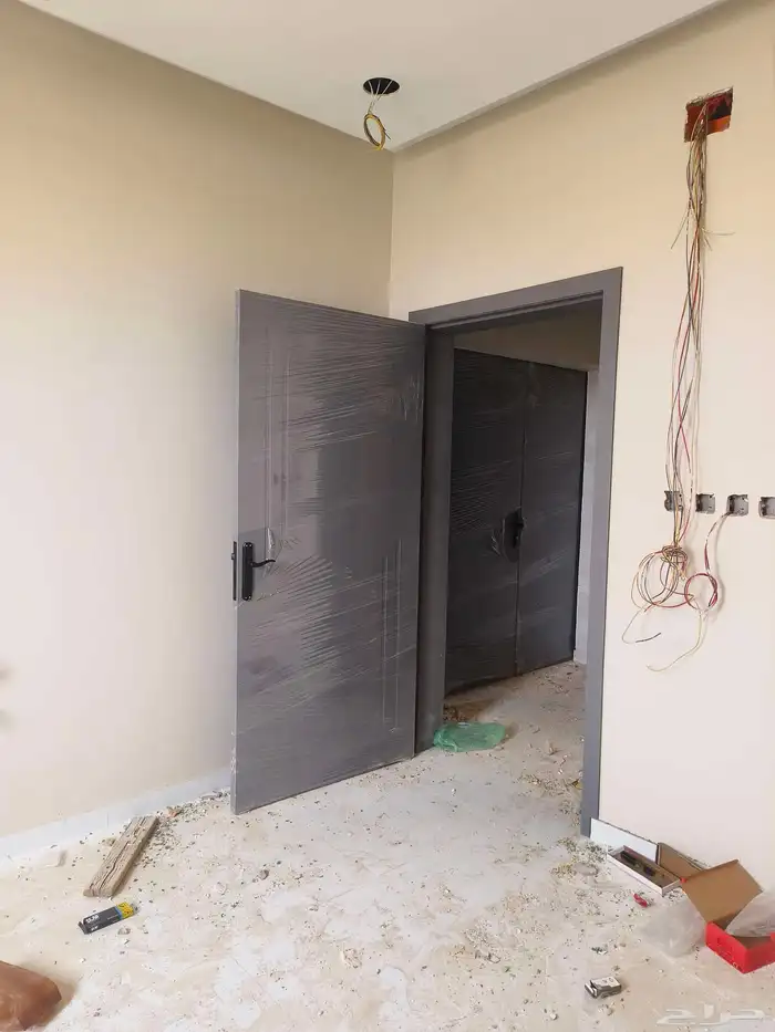 تفصيل ابواب خشب بجميع انواعها ودبليو بي سي 6