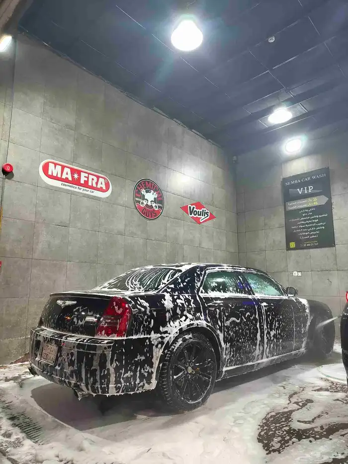 كرايسلر اس ار تي SRT8 2006 للبيع او للبدل 29