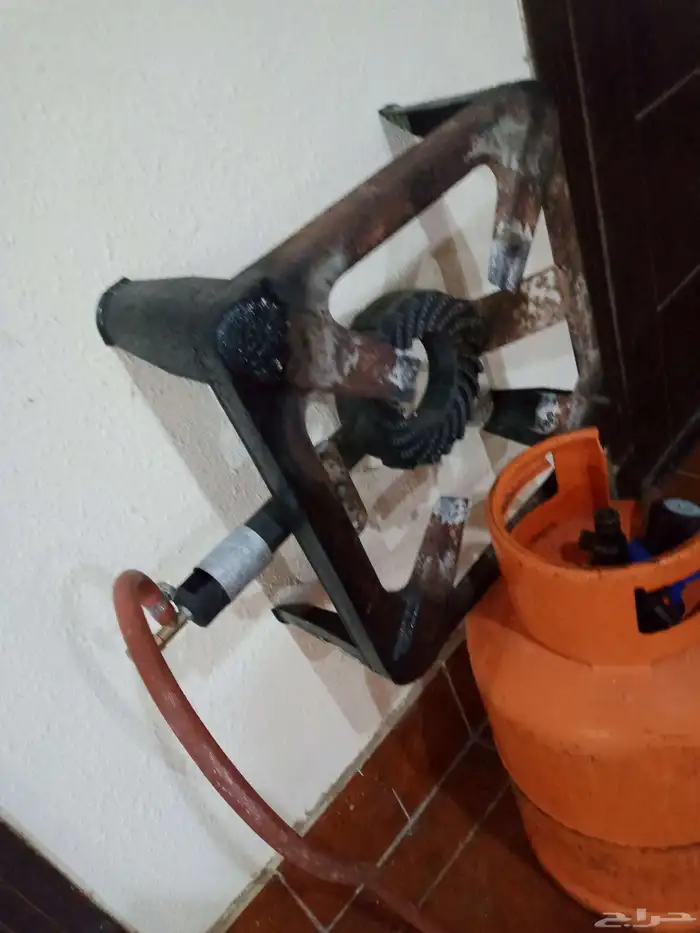 اسطوانه غاز مع ملحقاتها 1