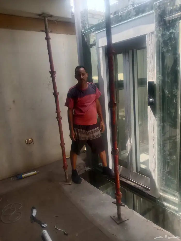 تركيب زجاج سكرت ابواب مكاتب دربزين 1