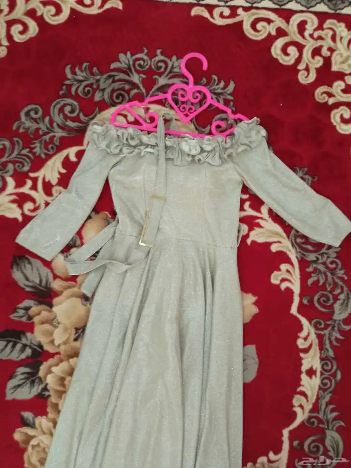 فستان فضي لميع 2