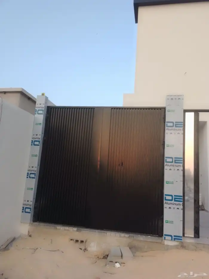 اصباغ ديكورات ترميم بديل الشيبورد سدويش بنل سواتر باركيه 3