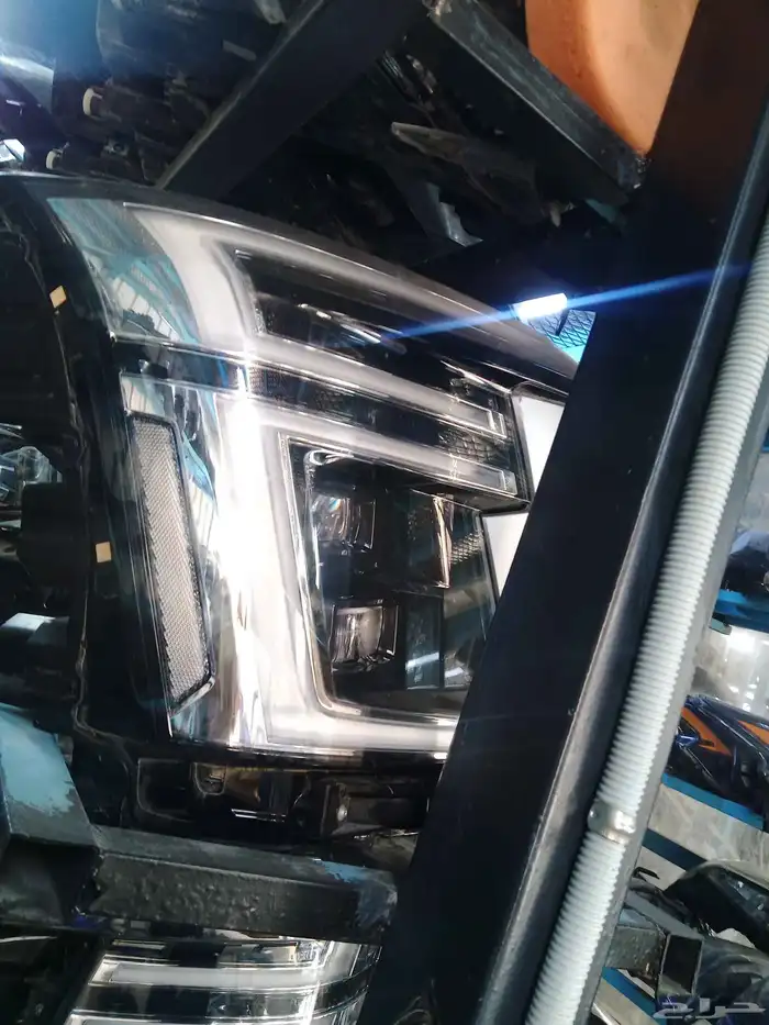 يتوفر لدينا شمعات بترول 2025 اصلي وكاله مستخدم نظيف تشليح 1