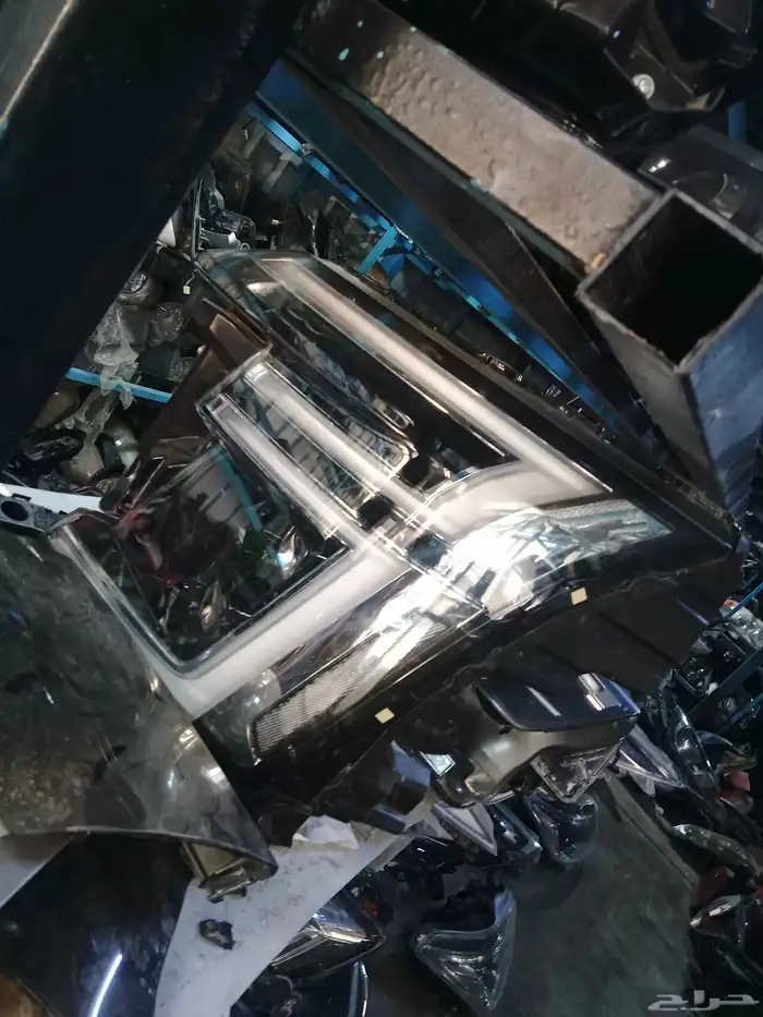 يتوفر لدينا شمعات بترول 2025 اصلي وكاله مستخدم نظيف تشليح 0