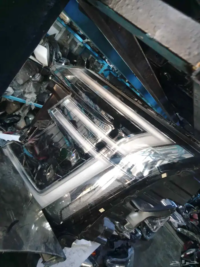 يتوفر لدينا شمعات بترول 2025 اصلي وكاله مستخدم نظيف تشليح 2