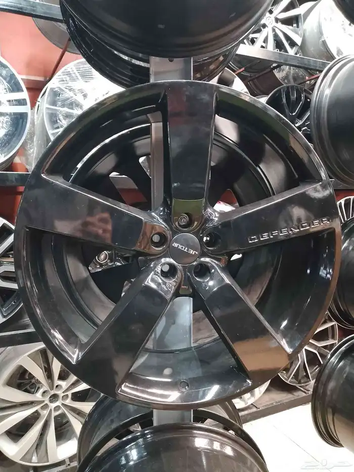 جنوط ديفندر اكس موديل2022 مقاس22 ايطالي 1