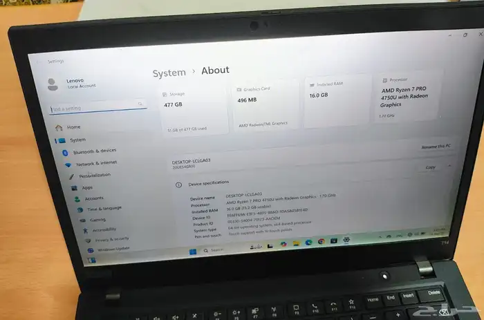 للبيع لابتوب احترافي بمعالج قوي 8