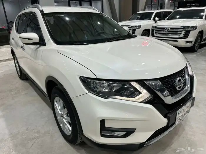 نيسان اكس تريل 2022 4