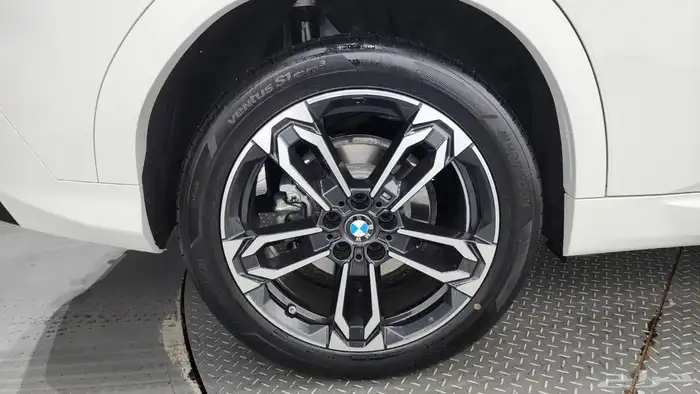للاستيرادمن كوريا  BMW X2 2025 15
