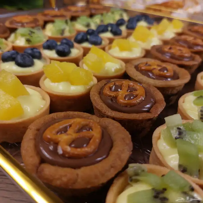 صواني حالي ومالح لذيذه 1