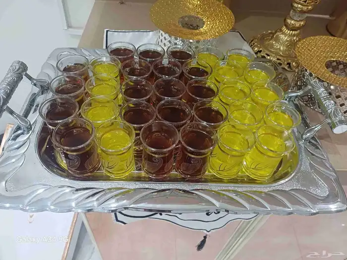 قهوجي ومباشر مضيف تنسيق حفلات رجال ونساء 12