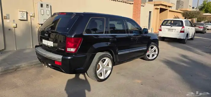 جيب SRT 7