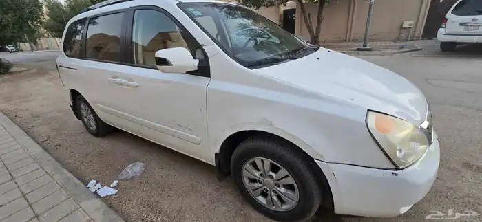 كيا كرنفال2012 13