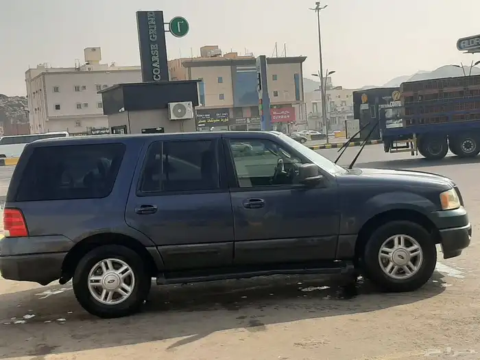 فورد اكسبيديشن موديل 2004 0