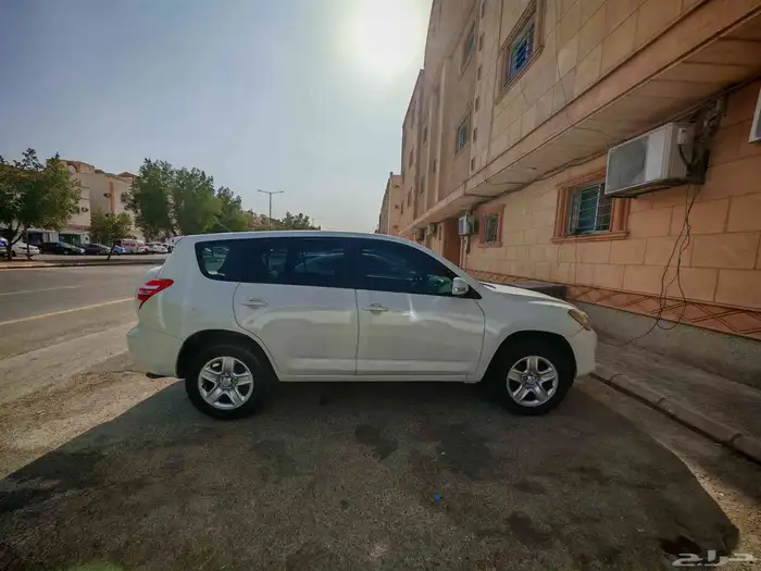 تويوتا رافور 2012 5
