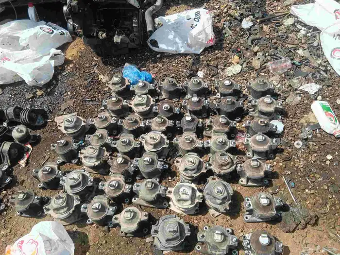 يتوفر لدينا كراسي هندا اكورد من 8لا 12ومن 13لا17اصلي وكاله 0