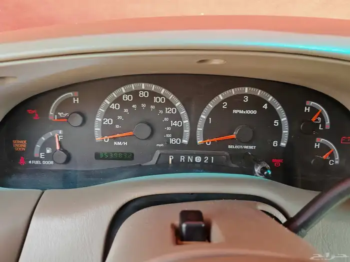 فورد اكسبديشن 2001 9