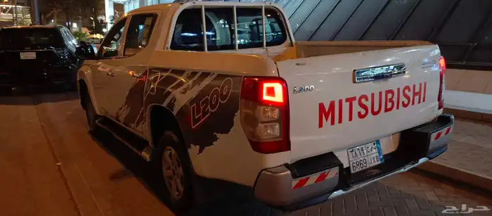 متسوبيشي L200 اتوماتيك 8