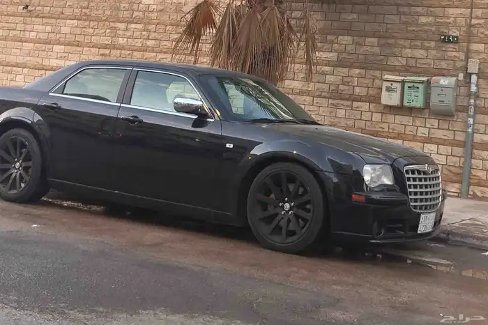 كرايسلر اس ار تي SRT8 2006 للبيع او للبدل 20