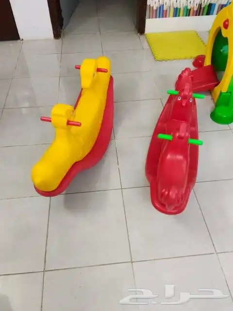 مراجيح وزحاليق خارجية وألعاب نفخ مائية وهوائية انواع مميزة 22