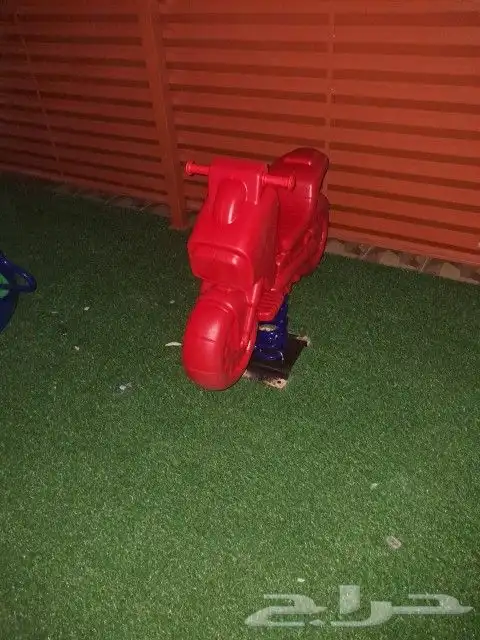 مراجيح وزحاليق خارجية وألعاب نفخ مائية وهوائية انواع مميزة 28