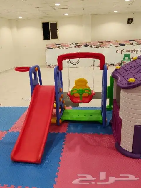 مراجيح وزحاليق خارجية وألعاب نفخ مائية وهوائية انواع مميزة 14