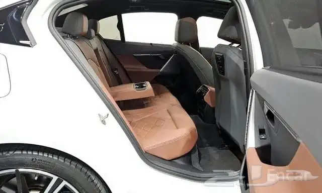 Bmw 530i msport موديل 2024 استيراد كوريا 14