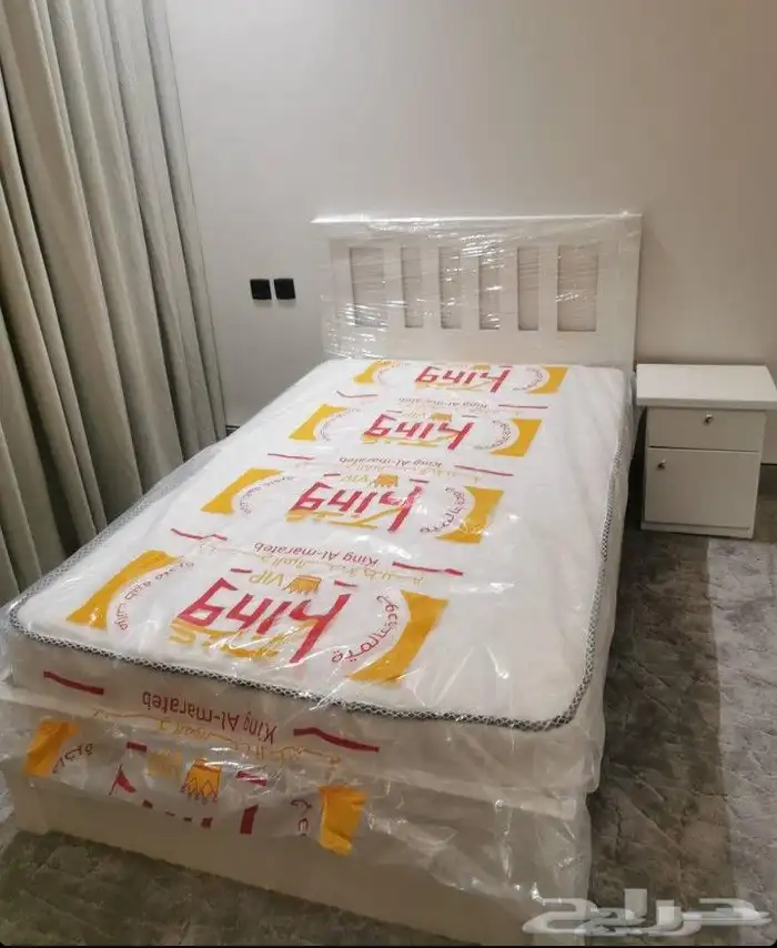 سرير حديد دورين ومراتب ودوليب وبطانيات كل شي متواجد 5