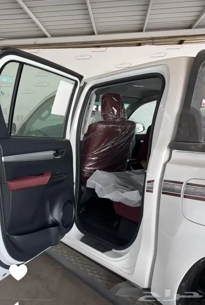 تويوتا هايلكس غمارتين بنزين قير عادي ورد الوكيل السعودي 6