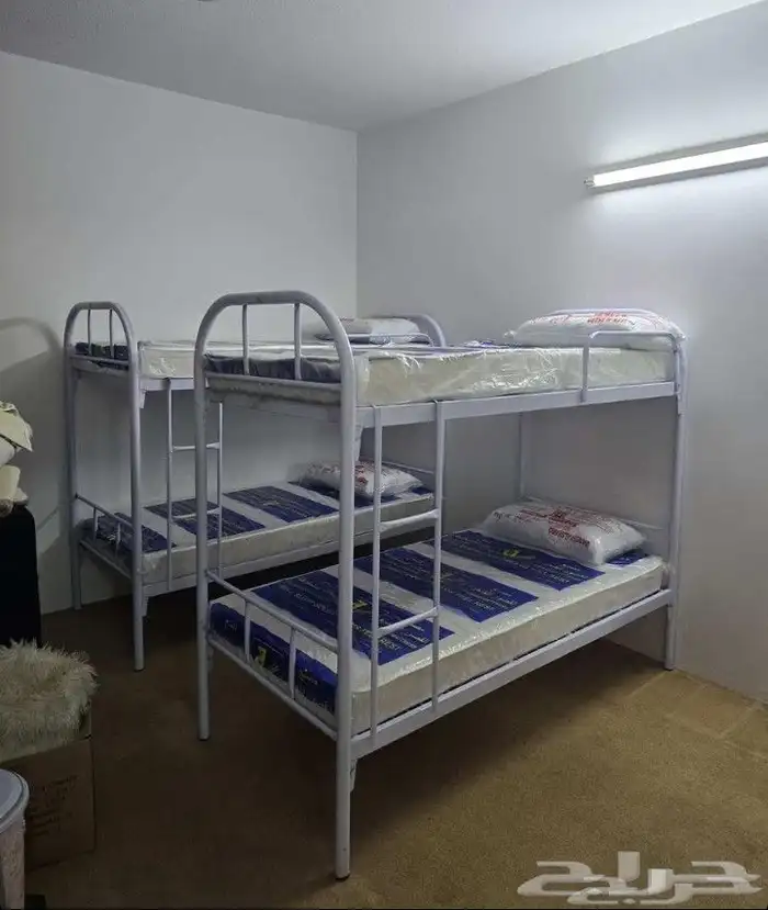 سرير حديد دورين ومراتب ودوليب وبطانيات كل شي متواجد 18