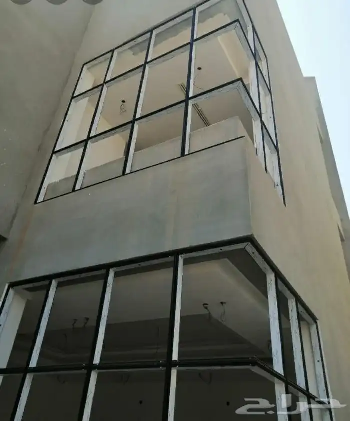 زجاج سكريت والمنيوم القمه 7