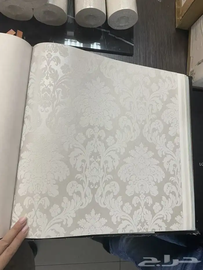 ورق جدران فندقي _ ديكور حائط 0