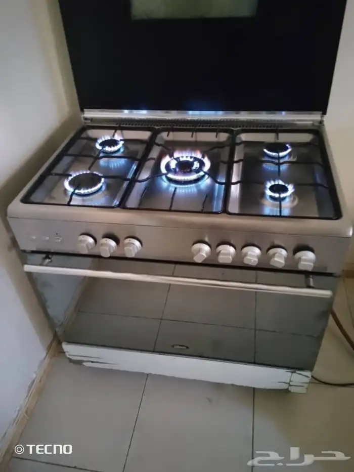 فرن غاز ايطالي نضيف غساله ملابس اتوماتيك نظيفه 8