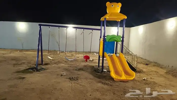 مراجيح وزحاليق خارجية وألعاب نفخ مائية وهوائية انواع مميزة 10