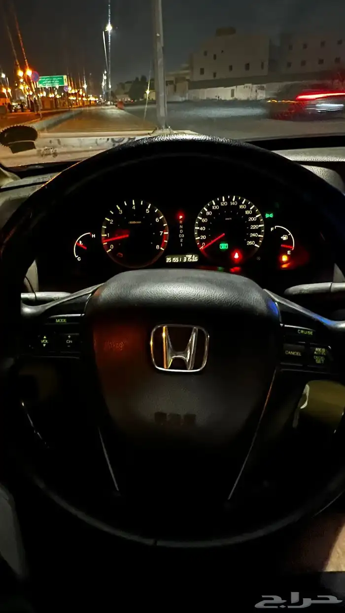 اكورد 2008 6 سلندر اسود 3