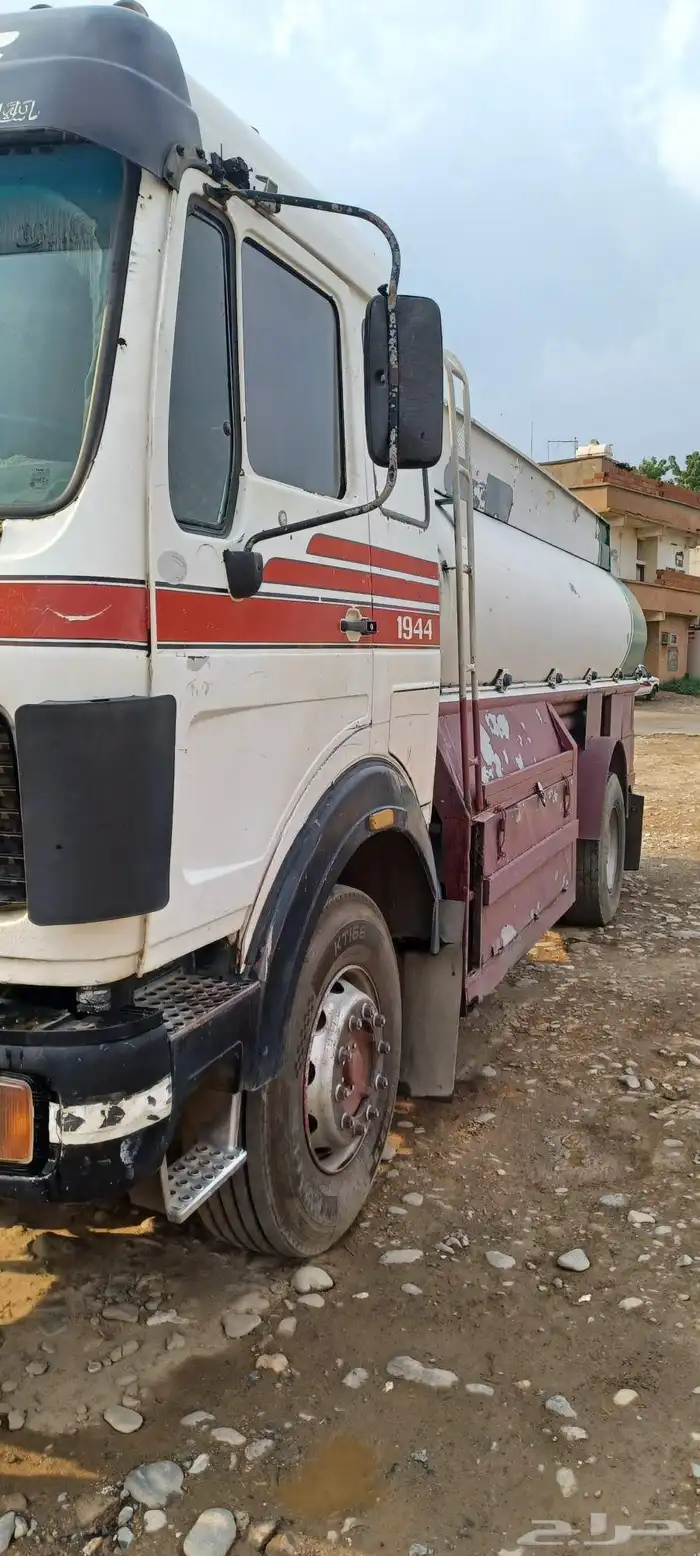 وايت البي 1