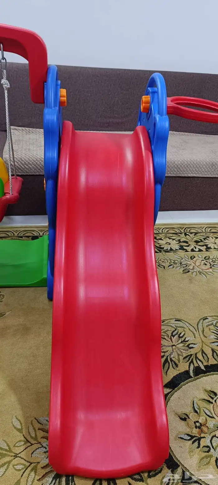 العاب اطفال مرجوحة وزحليقة داخل المنزل وخارجه 3