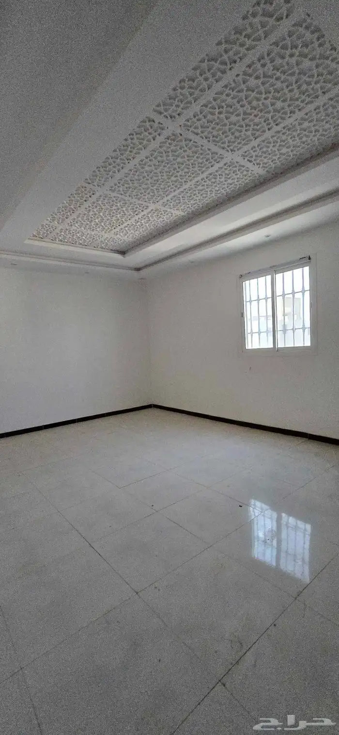 شقه للايجار بحي العوالي 9