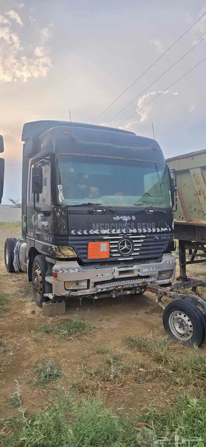 عدد 2روس اكتورس موديل 2001و2003 بصناديقها مقاس الصندوق 24 1