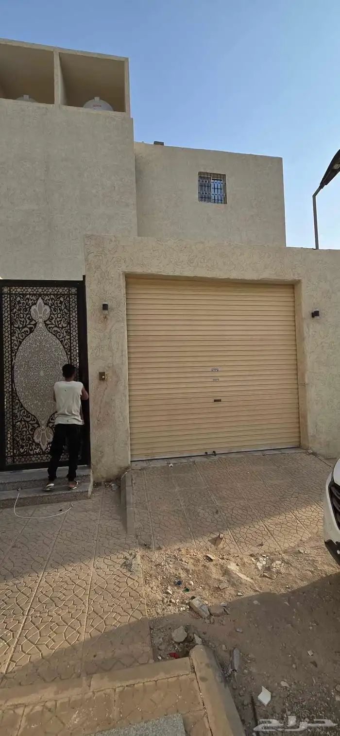 شقه للايجار بحي العوالي 0