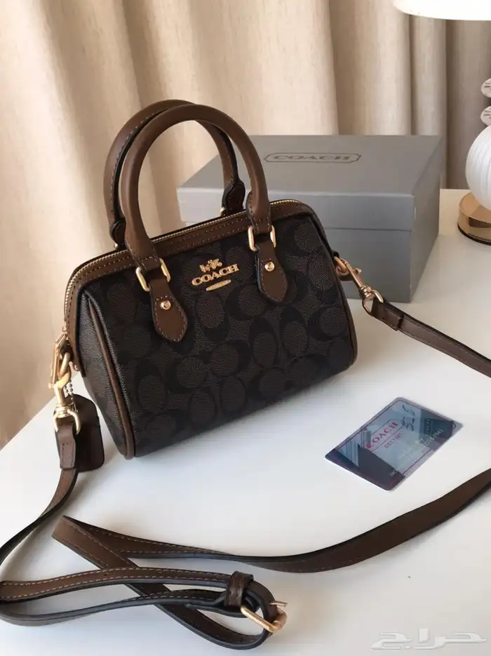 شنط ماركه مع الملاحقات توصيل فوري جده والرياض باقي المدن شحن 17