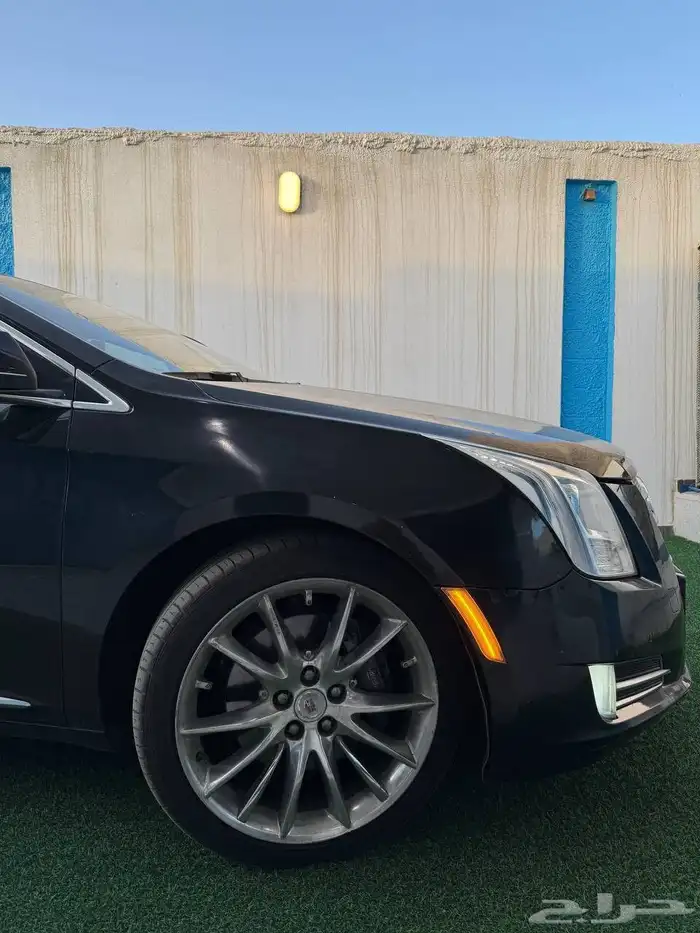 كاديلاك 2014 xts 10
