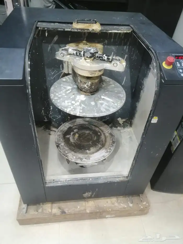 جهاز كمبيوتر خلط ألوان مستخدم نضيف 1