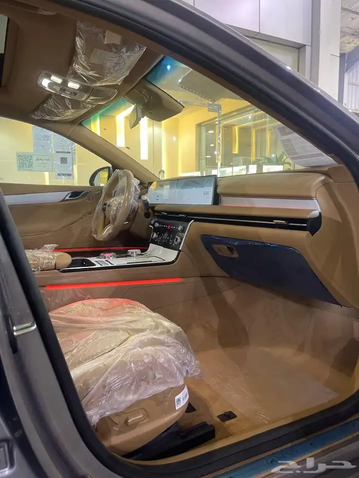 جنسيس G80 برستيج موديل 2025 8