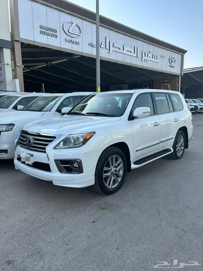 لكزس LX570 نضيف 2014 عداد 115 الف 1