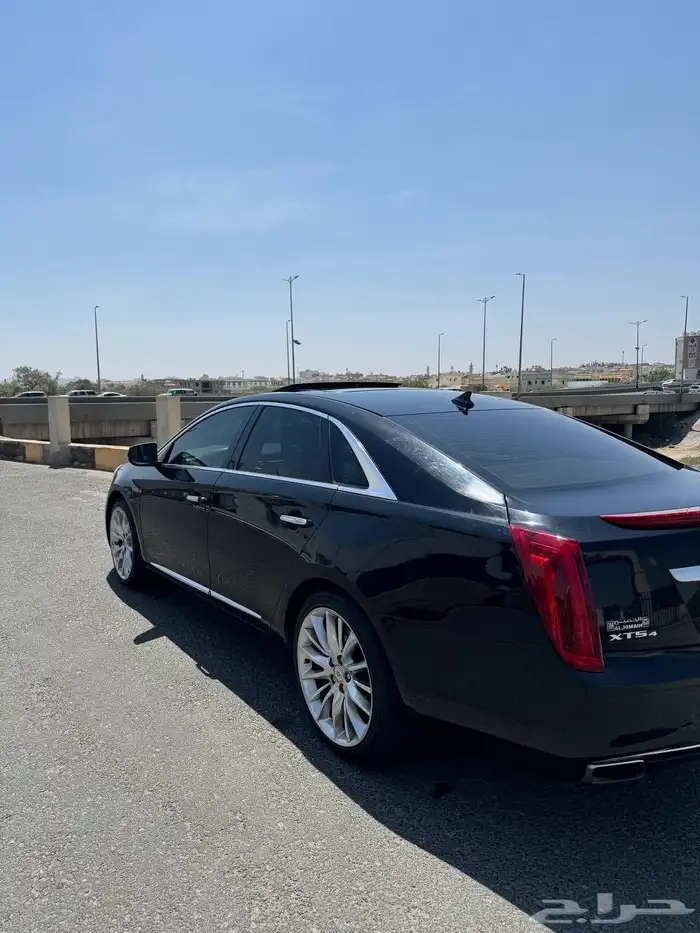 كاديلاك 2014 xts 6