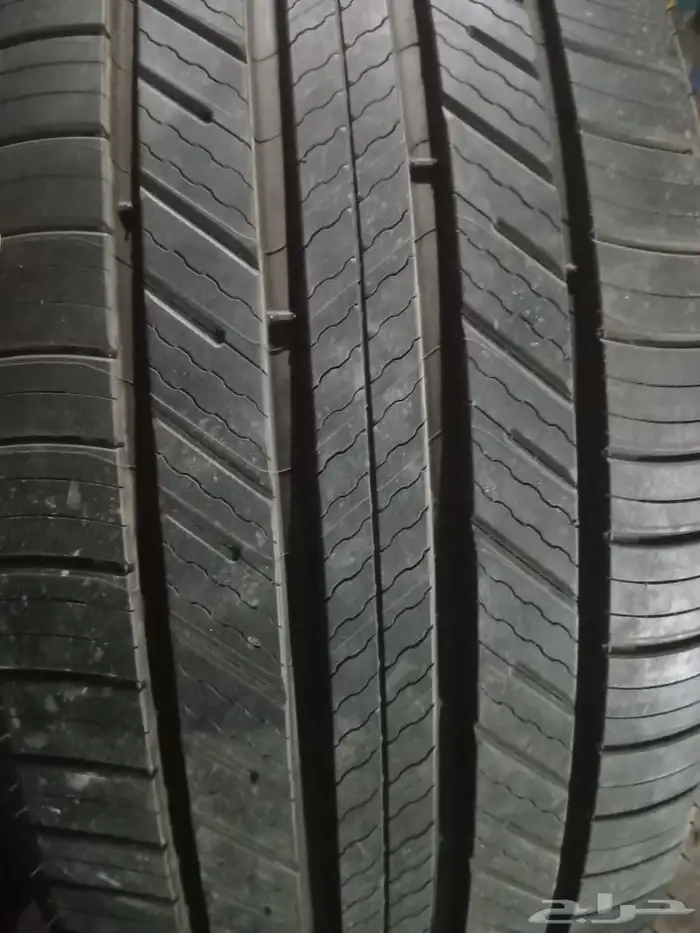 كفرات مستعمله جميع المقاسات متوفرة اكتب المقاس بالواتساب او 4